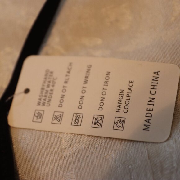 NWT CharMing & Dream Medium Black Adjustable Spaghetti Strap Padded Tank/Cami - Picture 4 of 11